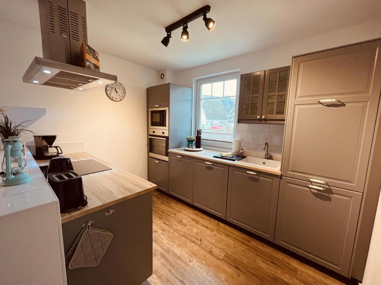 Ferienwohnung Van Der Holm 보른 외부 사진