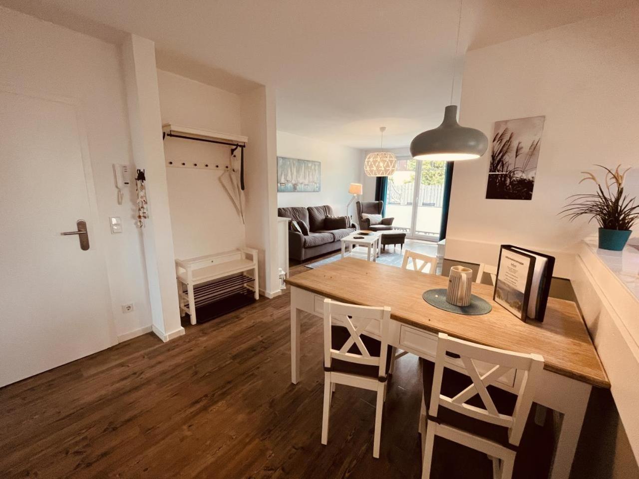 Ferienwohnung Van Der Holm 보른 외부 사진